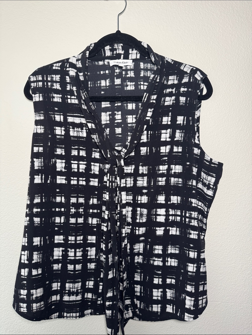Calvin Klein Black & White Grid Tie-Neck Sleeveless Blouse